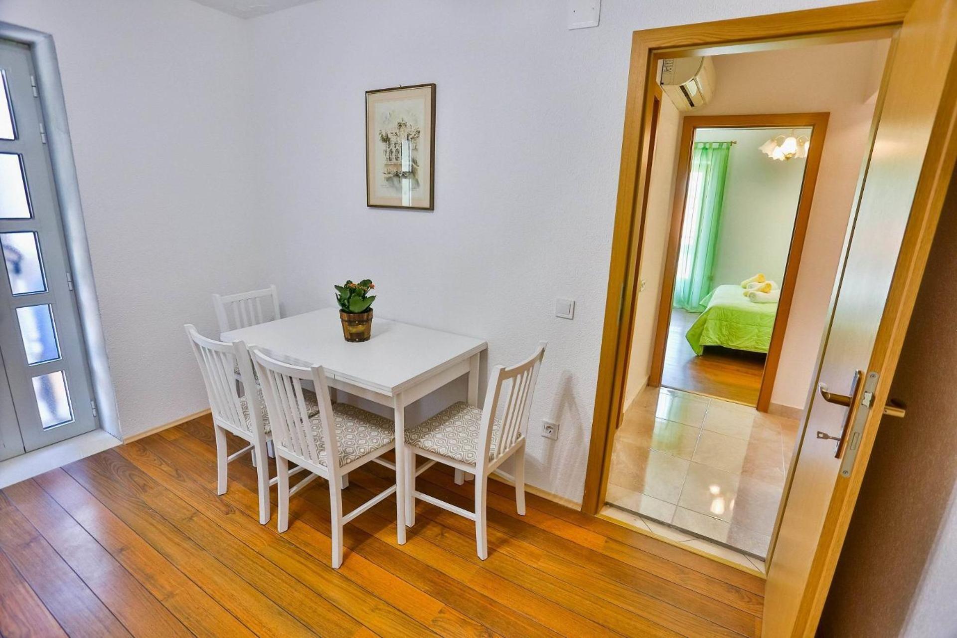 Apartment Mato 苏提万 外观 照片